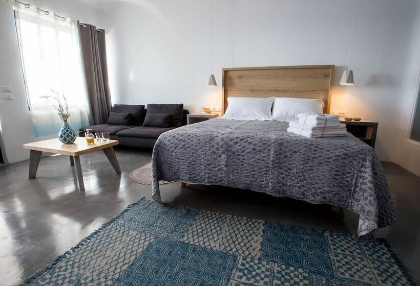 Afroessa Hotel By Pearl Hotel Collection