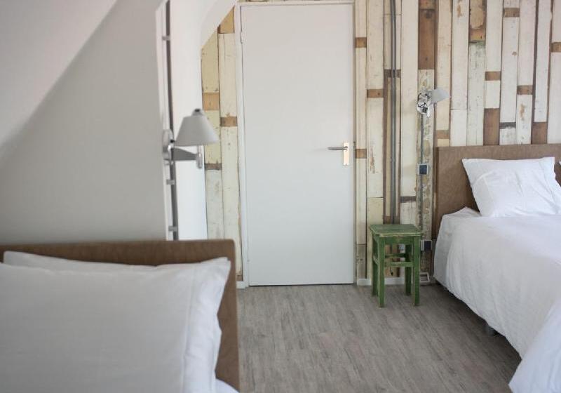 فندق Amsterdam Beach