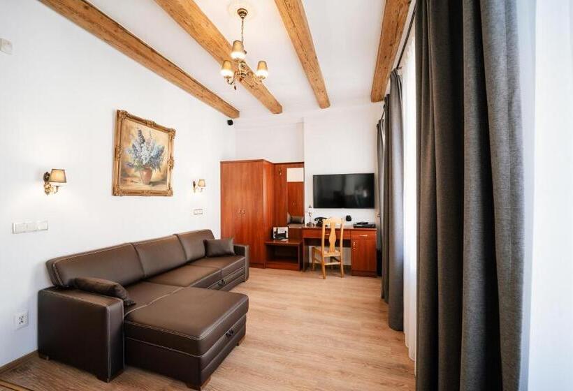 هتل & Apartments Ventus Rosa