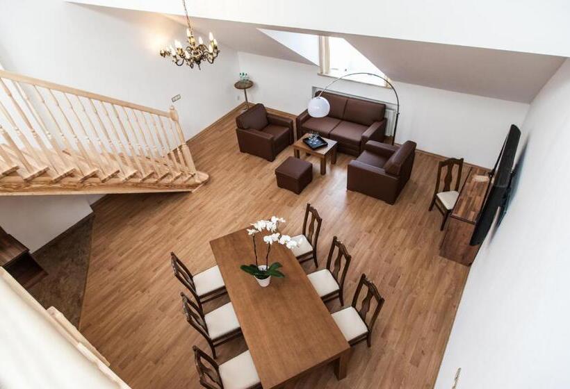 هتل & Apartments Ventus Rosa