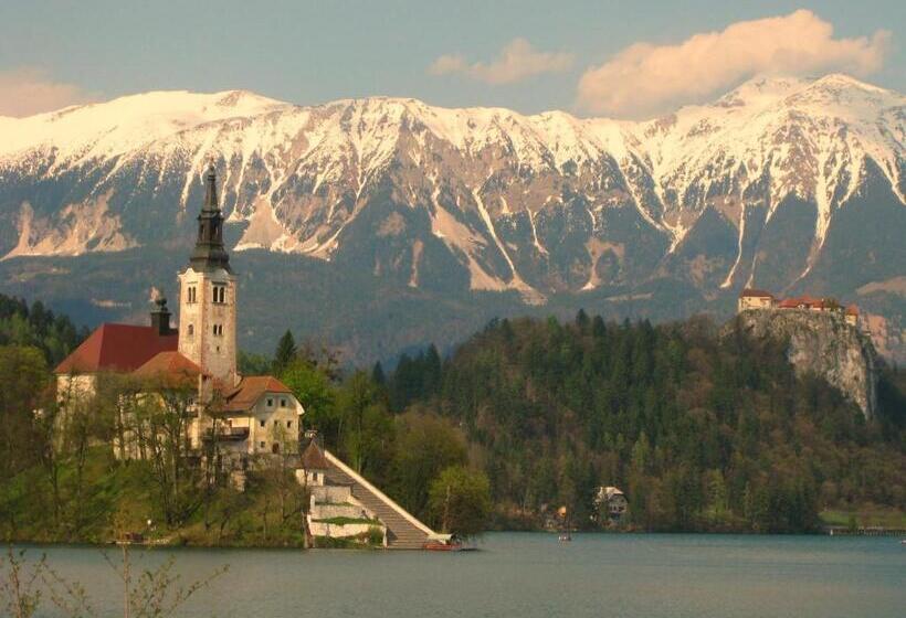 هتل Apartments Rooms Kocijancic