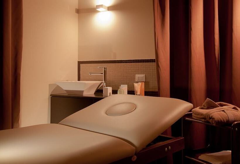 هتل Arnolfo & Aqua Laetitia Spa & Beauty