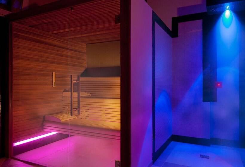 هتل Arnolfo & Aqua Laetitia Spa & Beauty