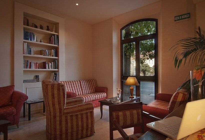 هتل Arnolfo & Aqua Laetitia Spa & Beauty