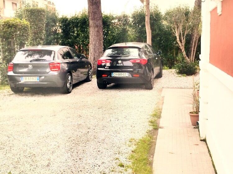 هتل B&b Villa Regina