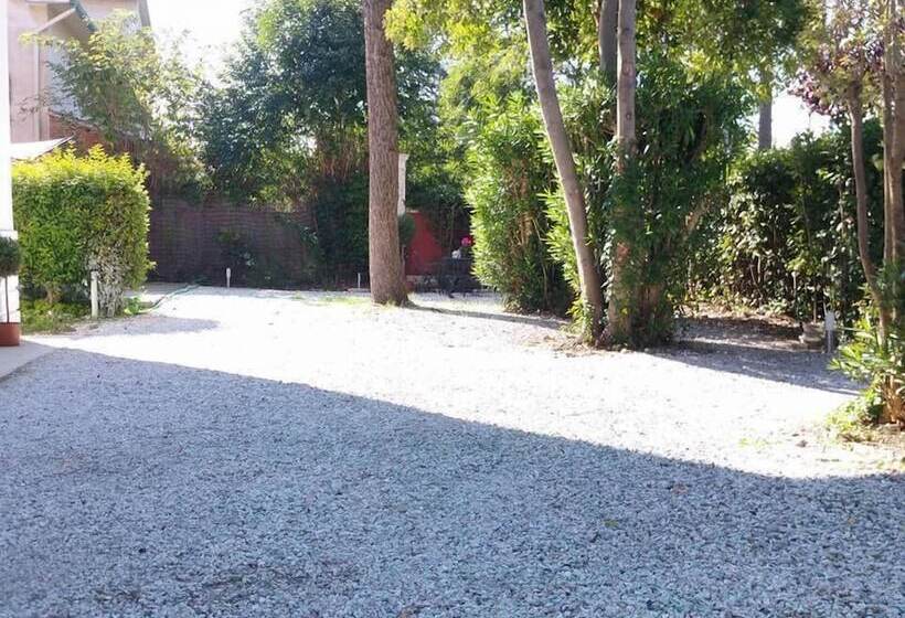 هتل B&b Villa Regina