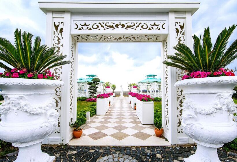 酒店 The Plaza Bodrum