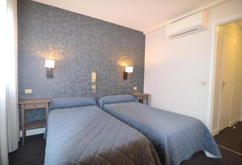 Brit Hotel Cahors   Le Valentré