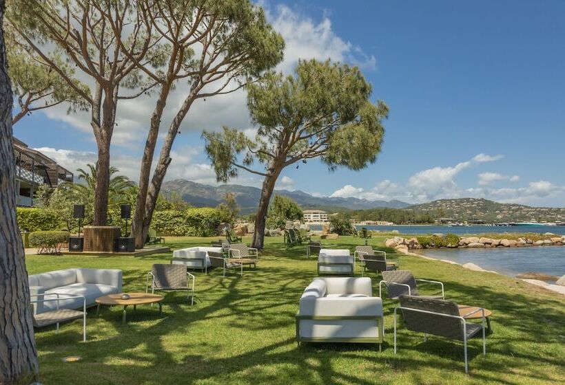 هتل Casa Santini X Roc Seven