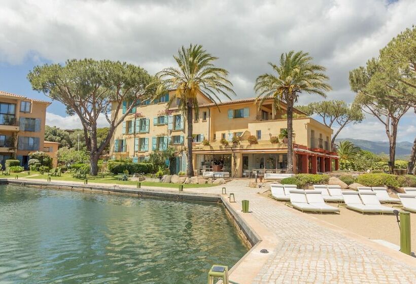 هتل Casa Santini X Roc Seven