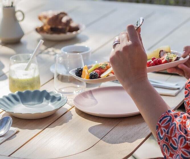 هتل Casa Santini X Roc Seven