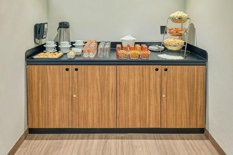 בית מלון כפרי City Express By Marriott Tijuana Insurgentes