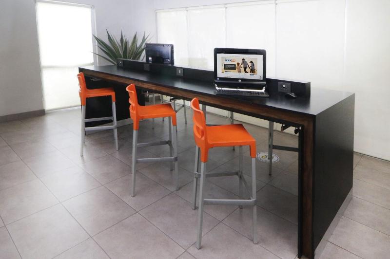 בית מלון כפרי City Express By Marriott Tijuana Insurgentes