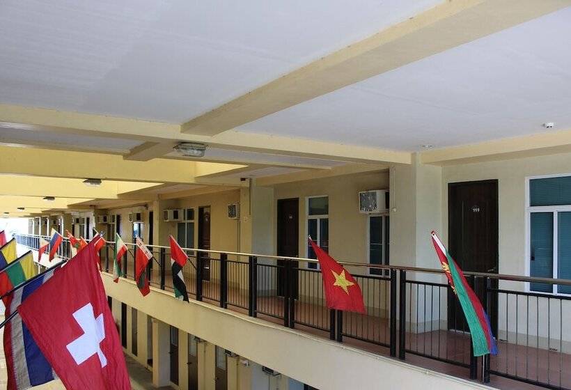 هتل Cleverlearn Residences