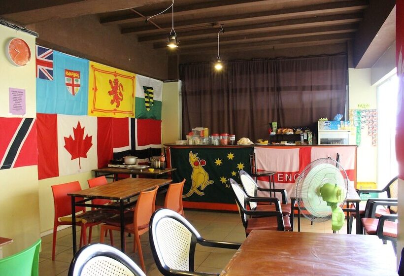 هتل Cleverlearn Residences