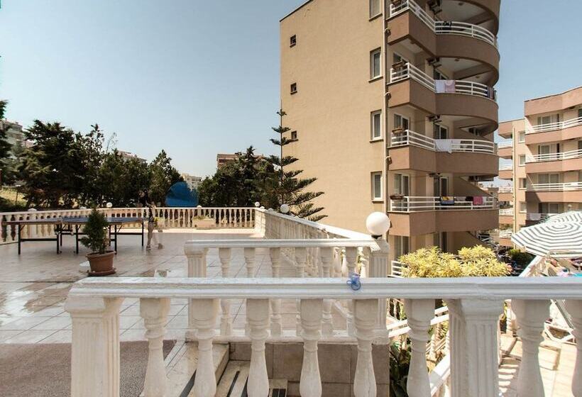 ホテル Club Scala Nuova