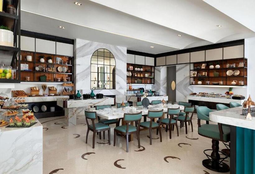 酒店 The St. Regis La Bahia Blanca Resort   Tamuda Bay