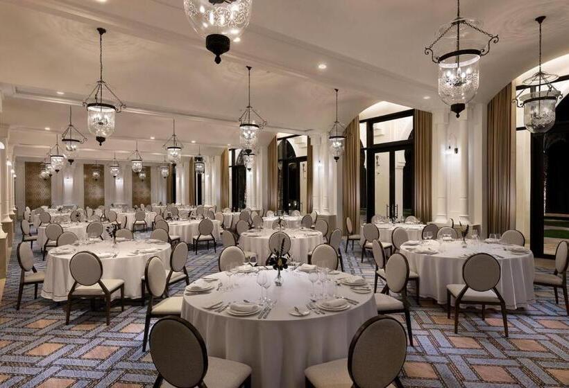 هتل The St. Regis La Bahia Blanca Resort   Tamuda Bay