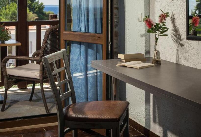 酒店 Coral Blue Beach