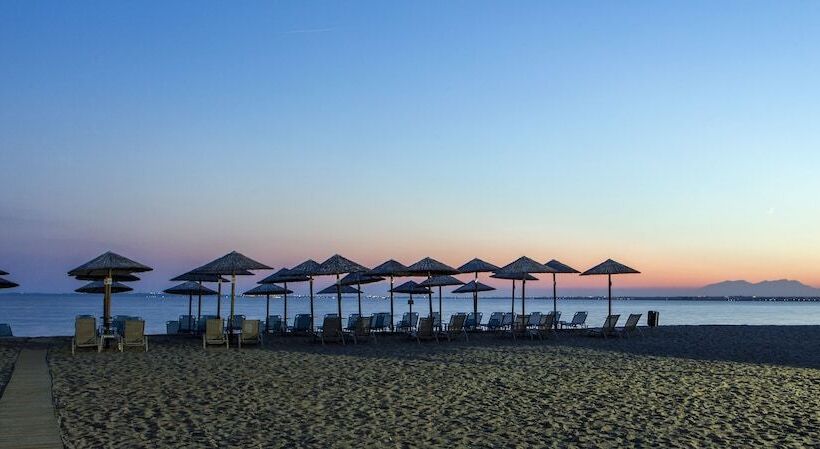 בית מלון כפרי Coral Blue Beach