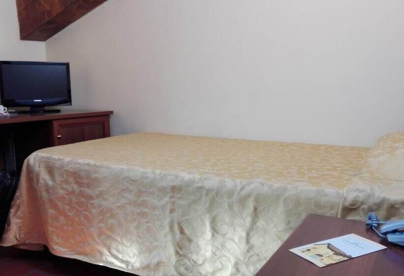 בית מלון כפרי Corte Degli Estensi