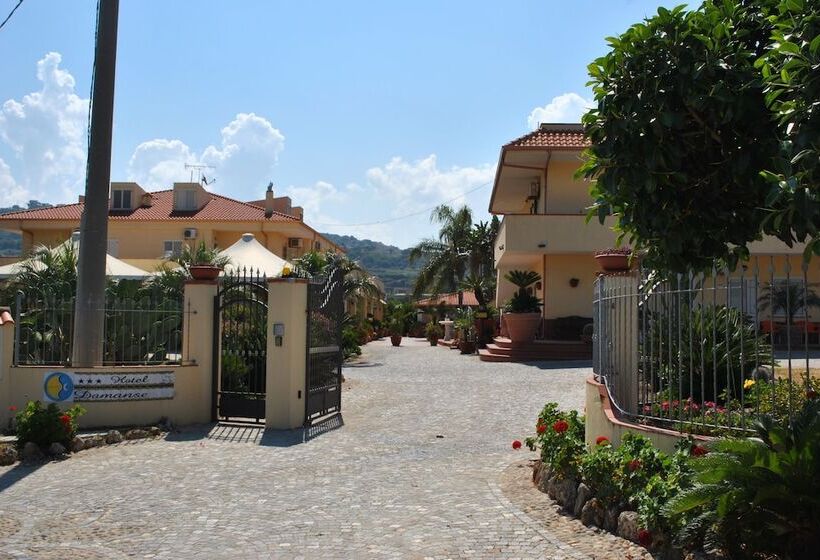 בית מלון כפרי Damanse