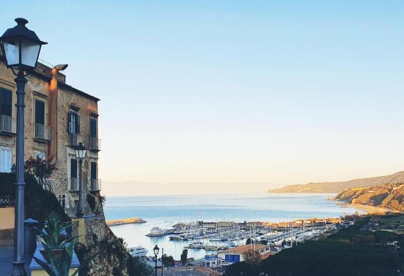 בית מלון כפרי Damanse