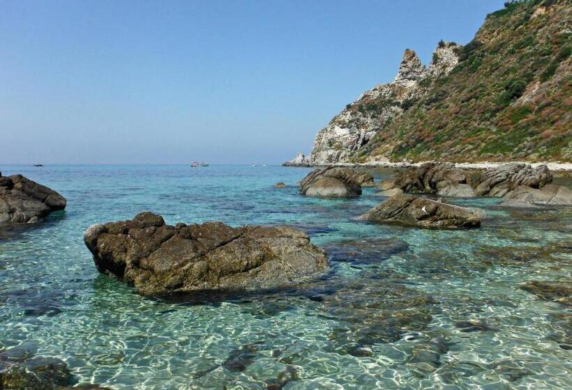 בית מלון כפרי Damanse