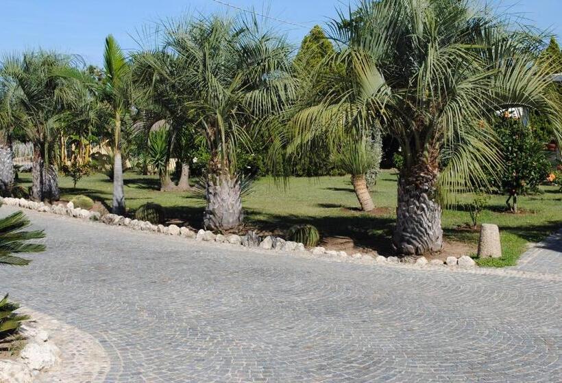 בית מלון כפרי Damanse