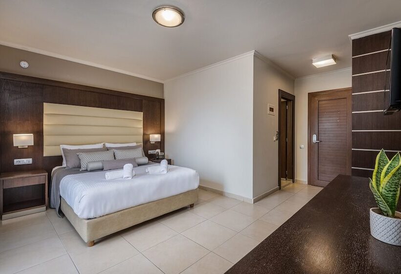 هتل Egeo Easy Living Resort