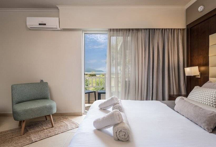 Отель Egeo Easy Living Resort