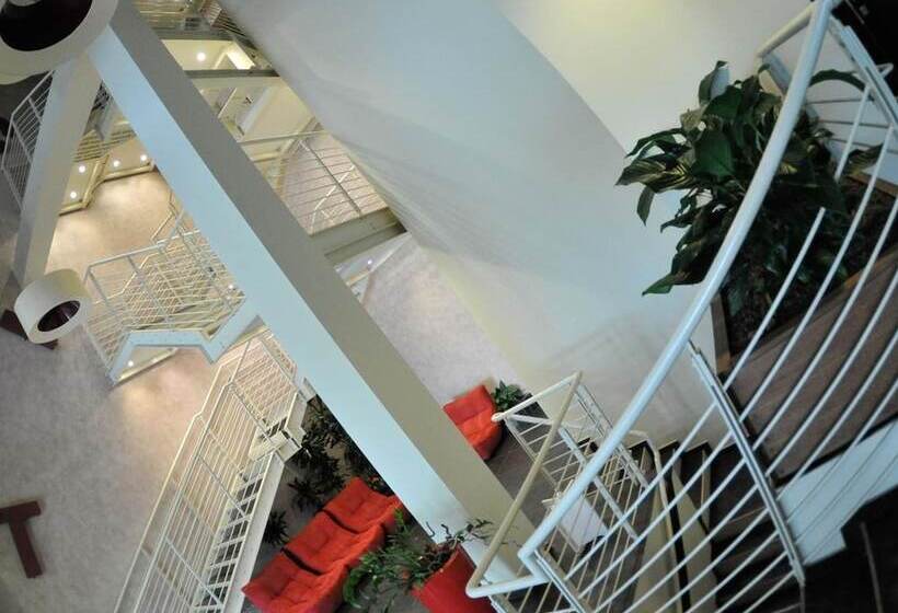 בית מלון כפרי Ekk