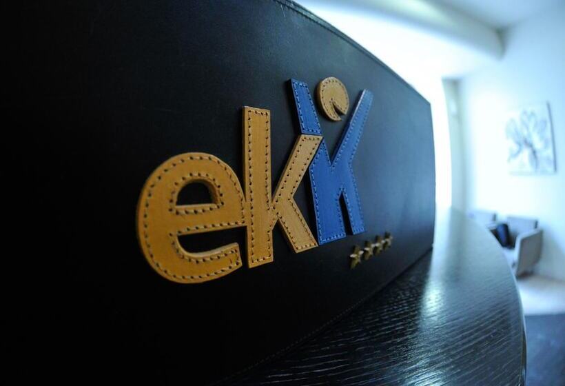 Отель Ekk