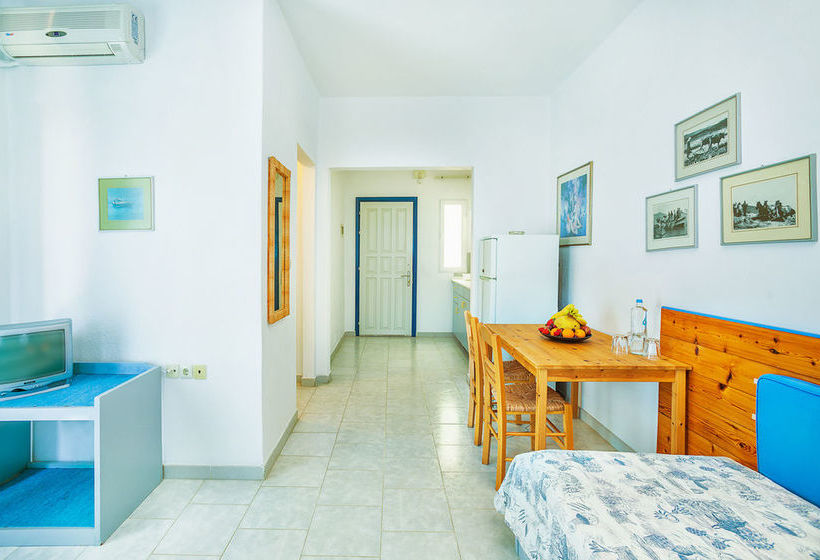 בית מלון כפרי Faros Apartments