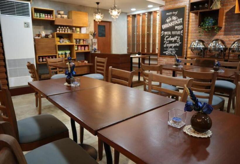 Fersal Hotel Malakas, Quezon City