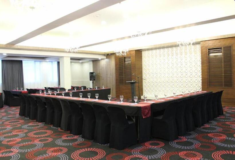 Fersal Hotel Malakas, Quezon City