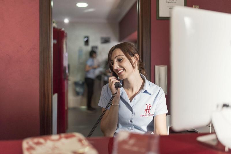 בית מלון כפרי Flora