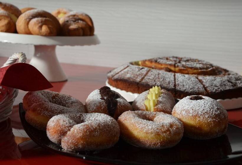 בית מלון כפרי Flora