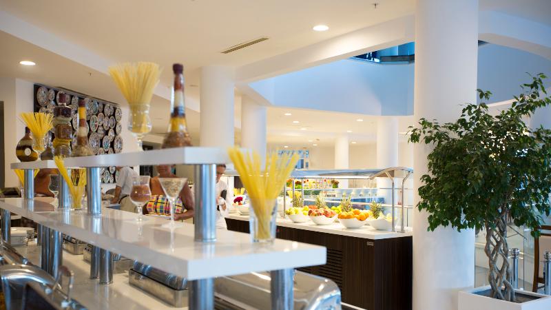 Отель Garcia Resort & Spa  Ultra All Inclusive