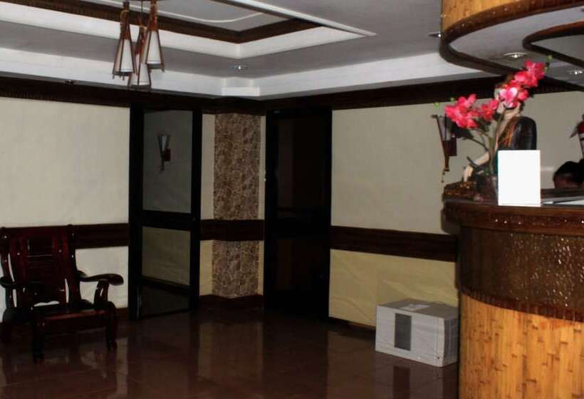 Goldberry Suites & Hotel Mactan