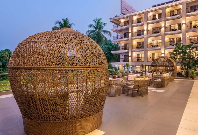 Отель Golden Tulip Candolim, Goa