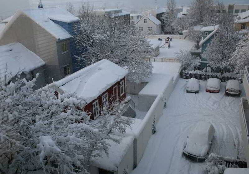 هتل Guesthouse Sunna