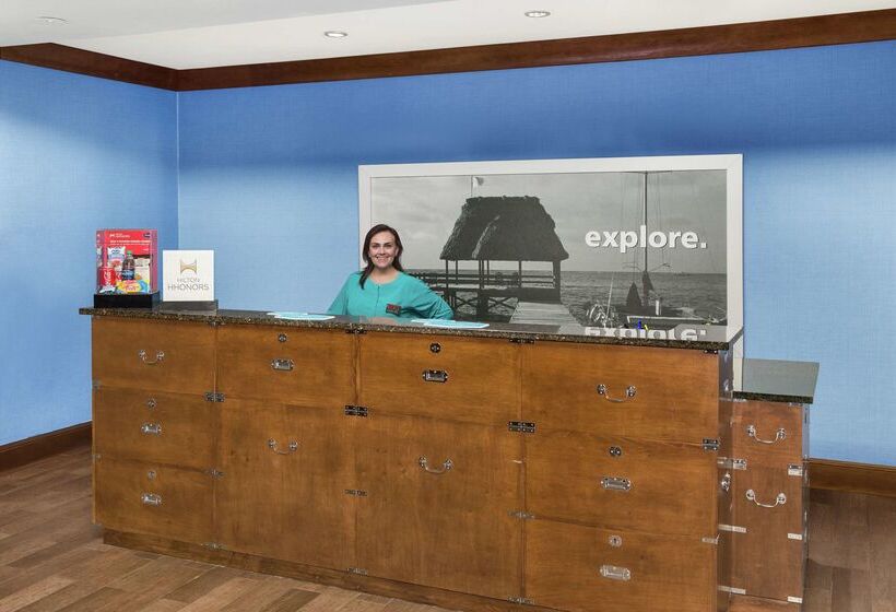 هتل Hampton Inn Columbus / South   Fort Benning