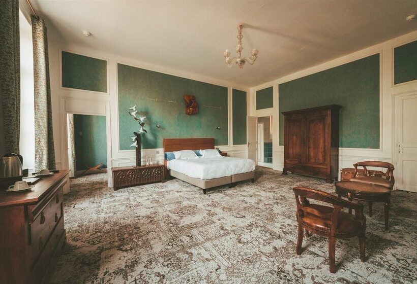 Отель Château De La Barge