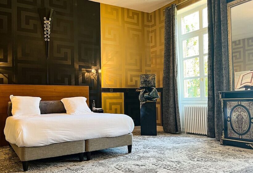 Отель Château De La Barge