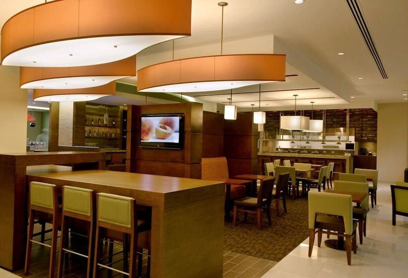 Отель Hyatt Place San Jose Pinares