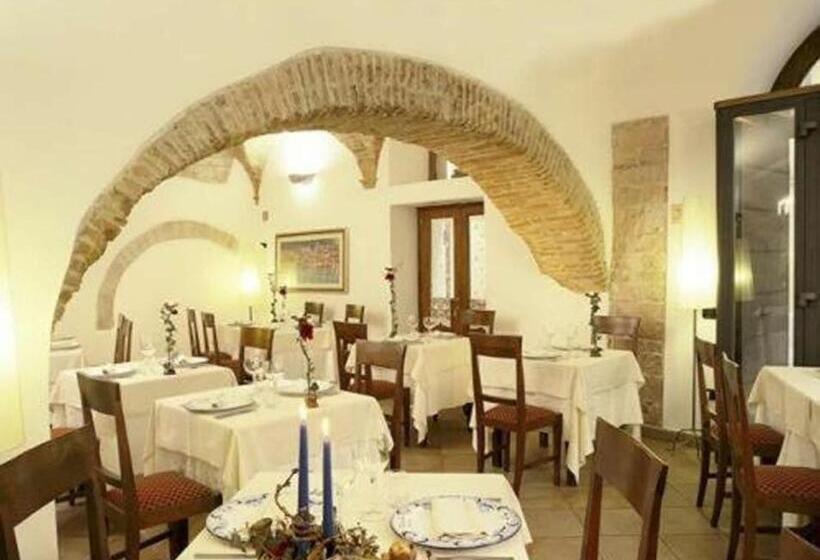 בית מלון כפרי Italia