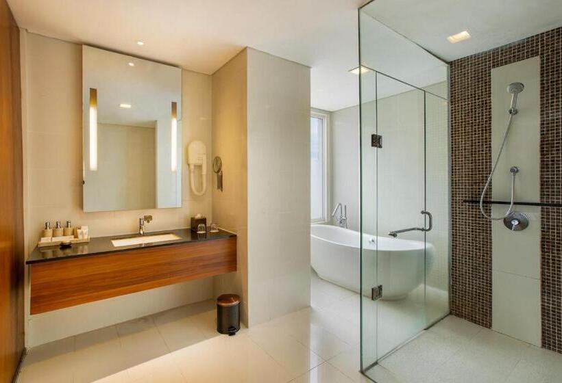 Jambuluwuk Malioboro Hotel Yogyakarta