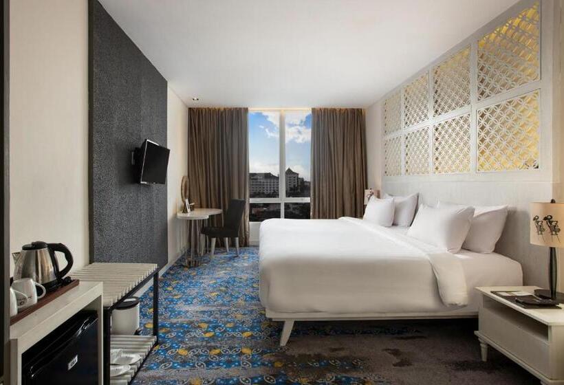 Jambuluwuk Malioboro Hotel Yogyakarta