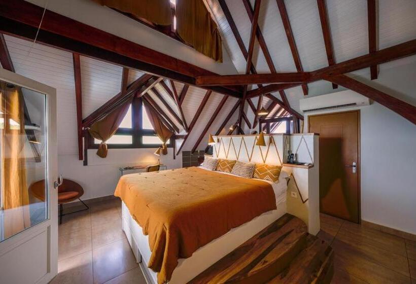 ホテル La Suite Villa